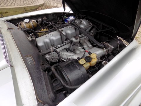 Mercedes-Benz SL Series 280 SL Pagoda (W113) 20