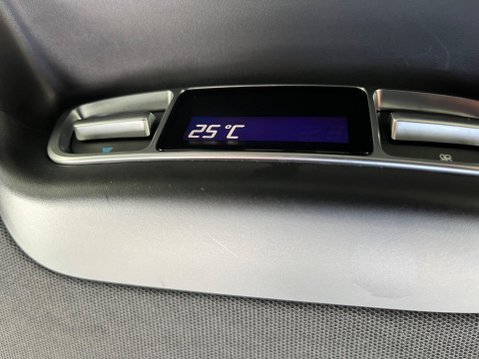 Mercedes-Benz V Class 2.2 V250d AMG Line G-Tronic+ Euro 6 (s/s) 5dr 8 Seat XLWB 20