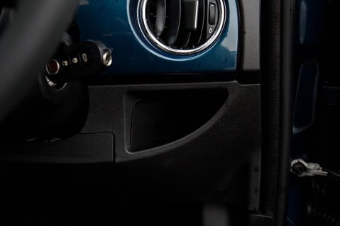 Fiat 500 DOLCEVITA MHEV 15