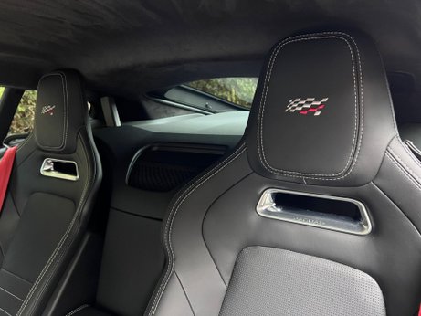Jaguar F-Type 2.0i Chequered Flag Auto Euro 6 (s/s) 2dr 5