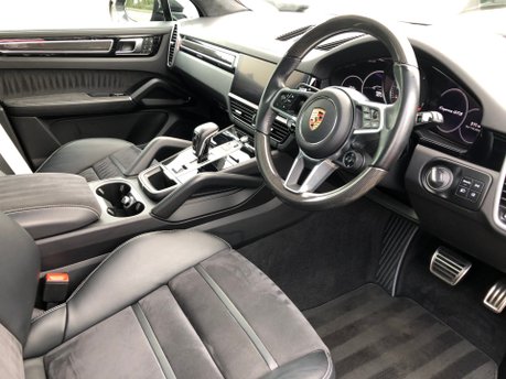 Porsche Cayenne 4.0 V8 GTS TIPTRONIC 1 owner with 45000m and £25000 of factory options 14