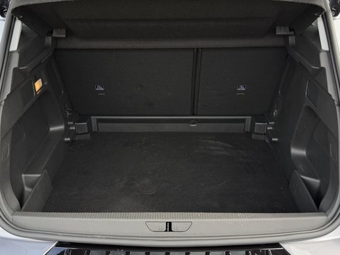 Vauxhall Grandland 1.2 Turbo GS Line 5dr 38