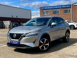 Nissan Qashqai 1.3 Qashqai N-Connecta DiG-T MHEV 5dr 1
