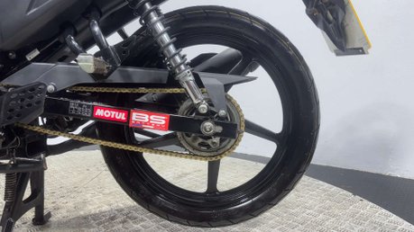 Yamaha YS125 2018 ONLY 5K GREAT CONDITION 125CC LEARNER LEGAL COMMUTER BIKE 16