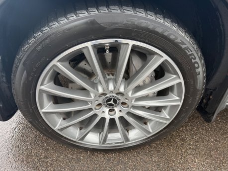Mercedes-Benz GLC GLC 250 D 4MATIC AMG LINE PREMIUM 18