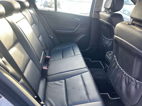 Mercedes-Benz C Class 2.1 C200 CDi Sport Edition Auto 5dr 28