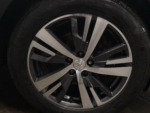 Peugeot 3008 1.5 BlueHDi Allure Premium SUV 5dr Diesel EAT Euro 6 (s/s) (130 ps) Air Con 40