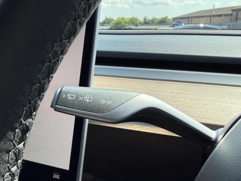 Tesla Model 3 Saloon 4dr Electric Auto RWD (241 bhp) 36