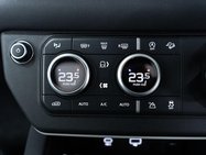 Land Rover Defender 3.0 D250 MHEV X-Dynamic SE SUV 3dr Diesel Auto 4WD Euro 6 (s/s) (250 ps) 21