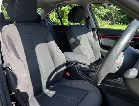 BMW 3 Series 1.5 318i Sport Auto 4dr 19