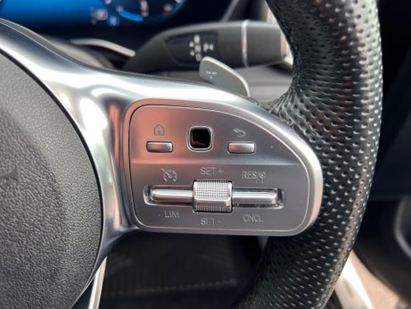 Mercedes-Benz GLC 2.0 GLC300d AMG Line (Premium) Coupe G-Tronic+ 4MATIC Euro 6 (s/s) 5dr 21