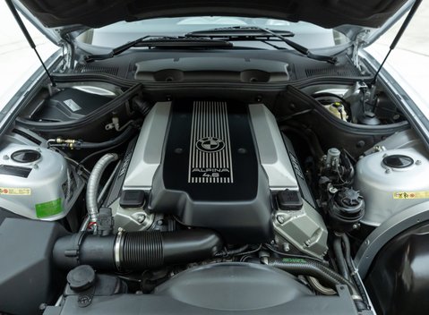 BMW Alpina Roadster V8 37