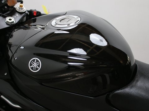 Yamaha R6 YZF R6 13 27