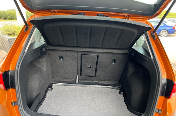 SEAT Ateca 1.6 TDI SE TECHNOLOGY 32