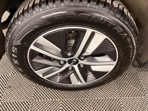 Kia Niro 1.6 GDi 2 DCT Euro 6 (s/s) 5dr 25