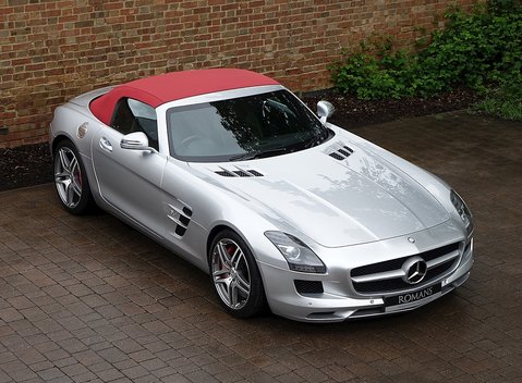 Mercedes-Benz SLS AMG Roadster 2