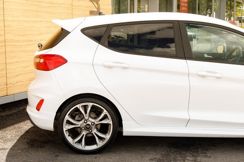 Ford Fiesta ST-LINE 7