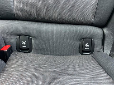 Mini Hatch 1.5 Cooper Hatchback 3dr Petrol Auto Euro 6 (s/s) (136 ps) 33