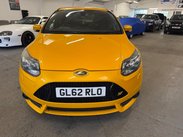 Ford Focus 2.0T EcoBoost ST-3 Euro 5 (s/s) 5dr 2