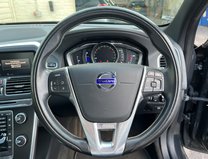 Volvo XC60 2.0 D4 R-Design Nav SUV 5dr Diesel Auto Euro 6 (s/s) (190 ps) 19