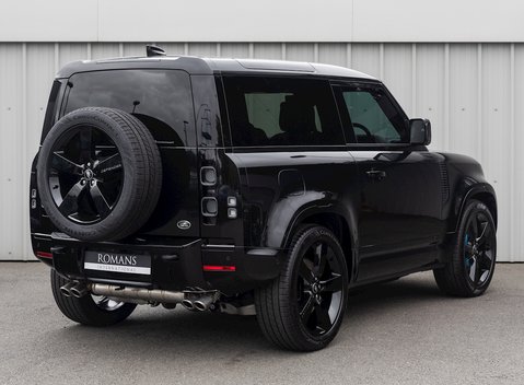 Land Rover Defender V8 7
