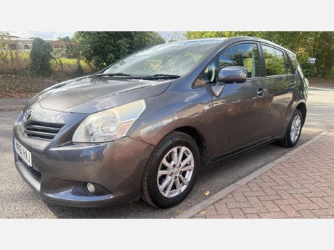 Toyota Verso 2.0 Verso TR D-4D 5dr 3