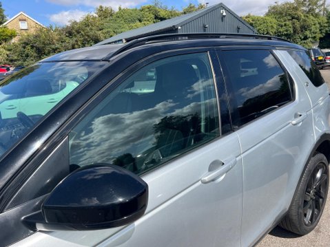 Land Rover Discovery Sport 2.0 TD4 HSE Auto 4WD Euro 6 (s/s) 5dr 15