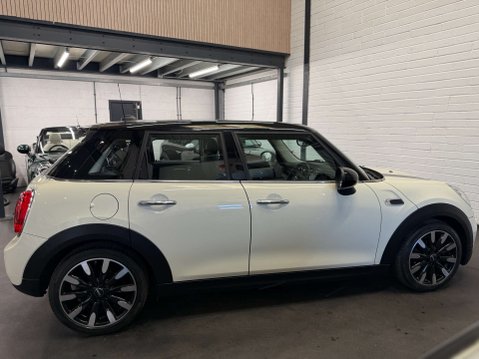 Mini Hatch 1.5 Cooper Auto 5dr 12