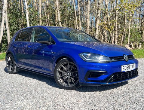 Volkswagen Golf 2.0 Golf R TSi 4Motion Semi-Auto 4WD 5dr 1