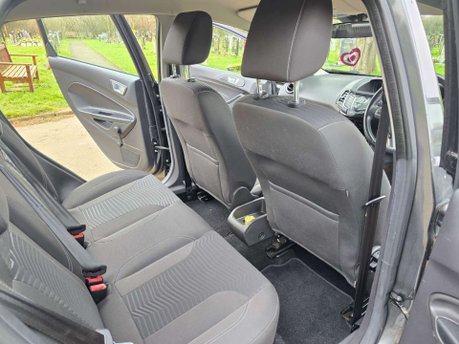 Ford Fiesta 1.0T EcoBoost Zetec Powershift Euro 6 5dr 25