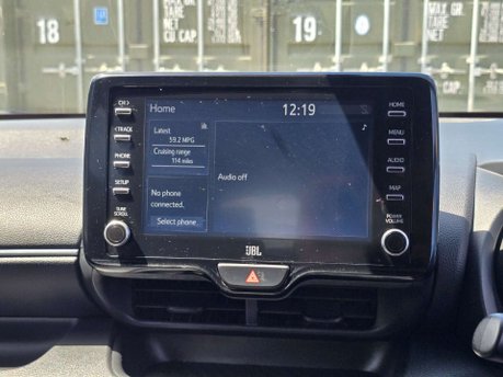 Toyota Yaris 1.5 VVT-h Dynamic Hatchback 5dr Petrol Hybrid E-CVT Euro 6 (s/s) (116 ps) 37