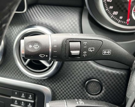 Mercedes-Benz A Class 1.6 A 180 Sport Exeutive Auto 5dr 49