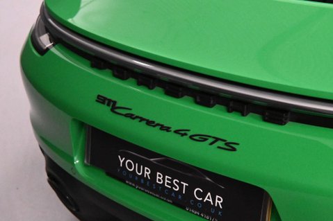 Porsche 911 3.0 911 Carrera 4 GTS Semi-Auto 4WD 2dr 46