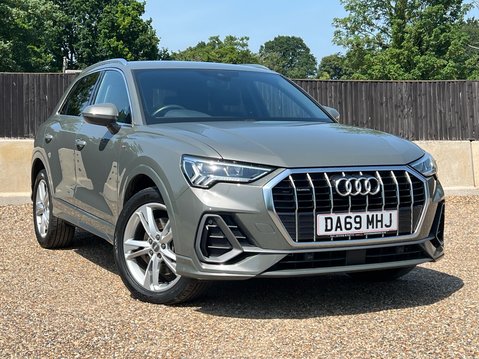Audi Q3 TFSI QUATTRO S LINE 1