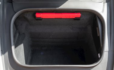 Porsche 911 (992) Carrera 4S 35