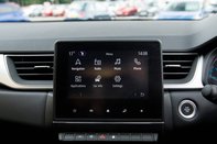 Renault Captur TECHNO E-TECH 24