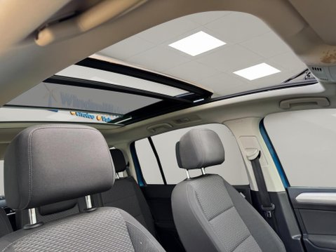 Volkswagen Touran 2.0 TDI SE Family Euro 6 (s/s) 5dr 3