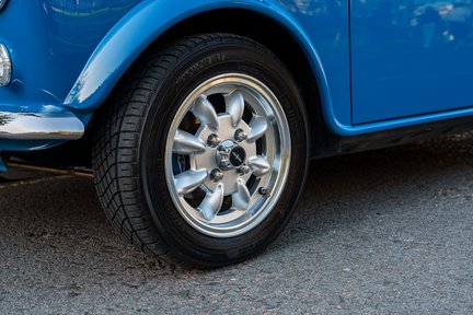 Rover Mini Remastered by David Brown Automotive - Only 800 miles! 10