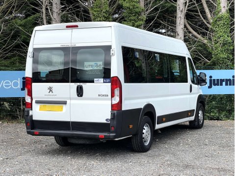 Peugeot Boxer 2.2 440 L4 H2 17-seat Non-D1 Minibus Lite with Full Width Ramp. Euro 6 (s/s 12