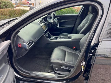 Jaguar XE 2.0i GPF R-Sport Auto Euro 6 (s/s) 4dr 21