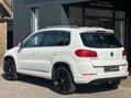 Volkswagen Tiguan 2.0 Tiguan R-Line TDI BlueMotion Technology 4Motion Semi-Auto 4WD 5dr 9