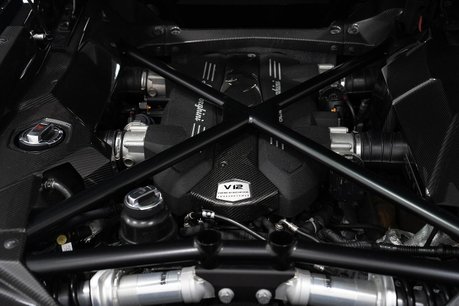 Lamborghini Aventador 6.5 V12 LP 720-4 50 Anniversario Roadster 2dr Petrol ISR 4WD Euro 5 (720 bh 28