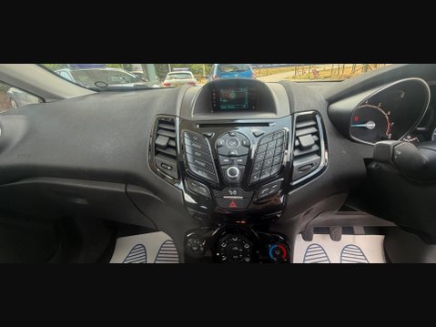 Ford Fiesta 1.25 Zetec Euro 5 3dr 18
