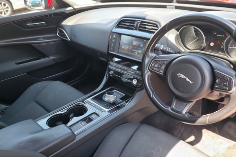 Jaguar XE 2.0D SE AUTOMATIC! LOOK! ONLY 55000 MILES! ROAD TAX £20:00,LAST OWNER 7 YEA 12