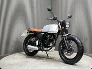 Mutt Akita 2020 ONLY 1K VERY CLEAN EXAMPLE MOT OCTOBER 2027 125CC 2