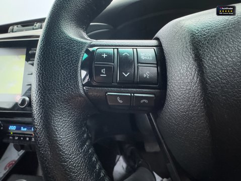 Toyota Hilux Invincible X | AUTO | D-4D | Camera | Nav | 2.8 LT | No VAT| 21