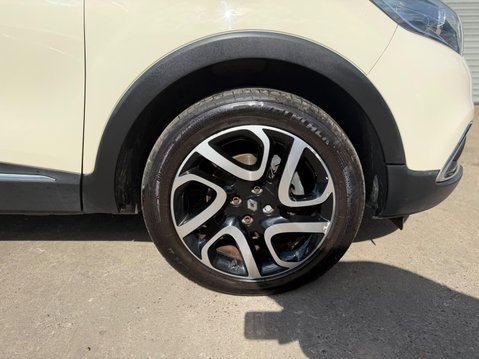 Renault Captur 1.5 dCi ENERGY Dynamique S MediaNav Euro 5 (s/s) 5dr 22
