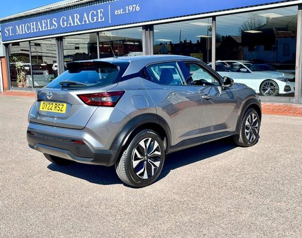 Nissan Juke 1.0 Juke Acenta DiG-T Semi-Auto 5dr 8