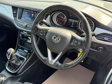 Vauxhall Astra 1.2 Turbo SRi Euro 6 (s/s) 5dr 31