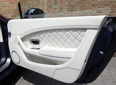 Bentley Continental GT V8 S Convertible 11